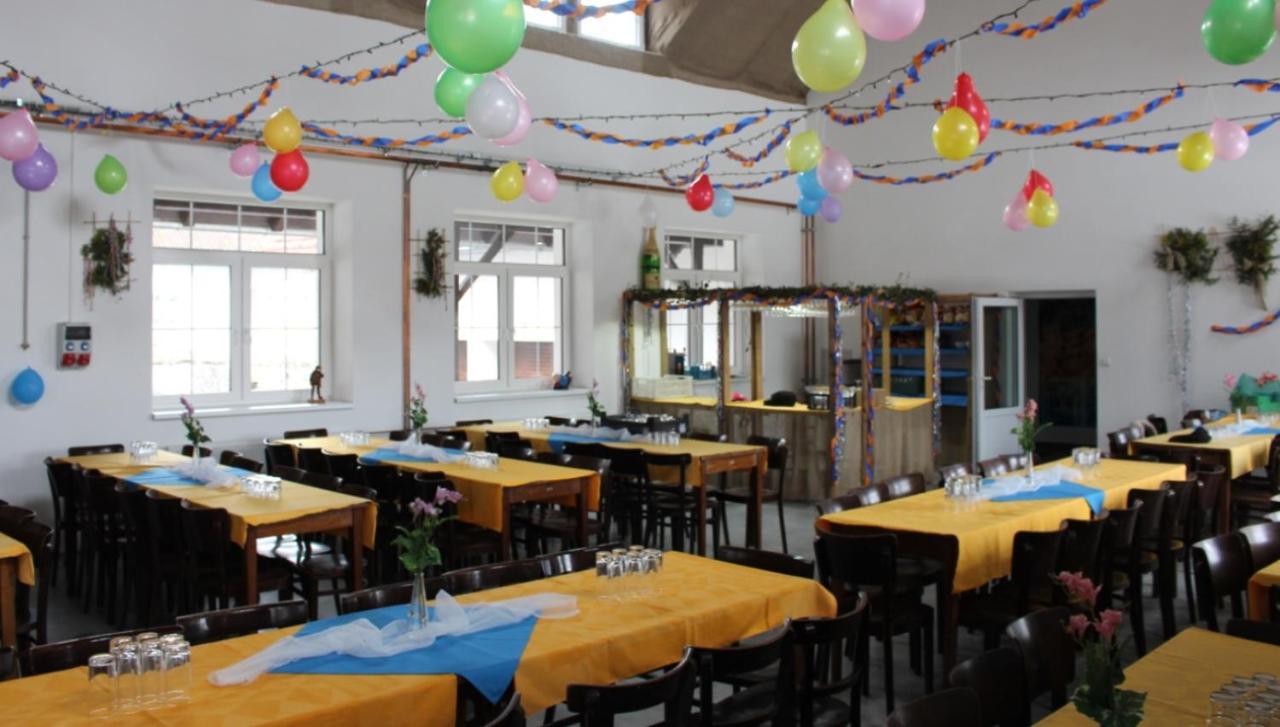 Relax Pension Schonwald Budisov nad Budisovkou エクステリア 写真
